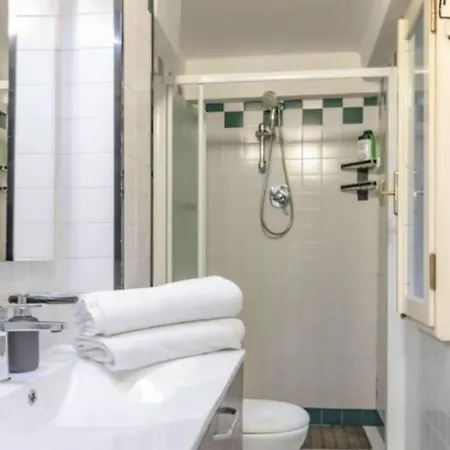 Vie D'acqua Piccola Venezia - Oberdan Center Apartment