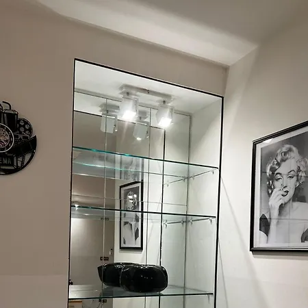 Vie D'acqua Piccola Venezia - Oberdan Center Apartment
